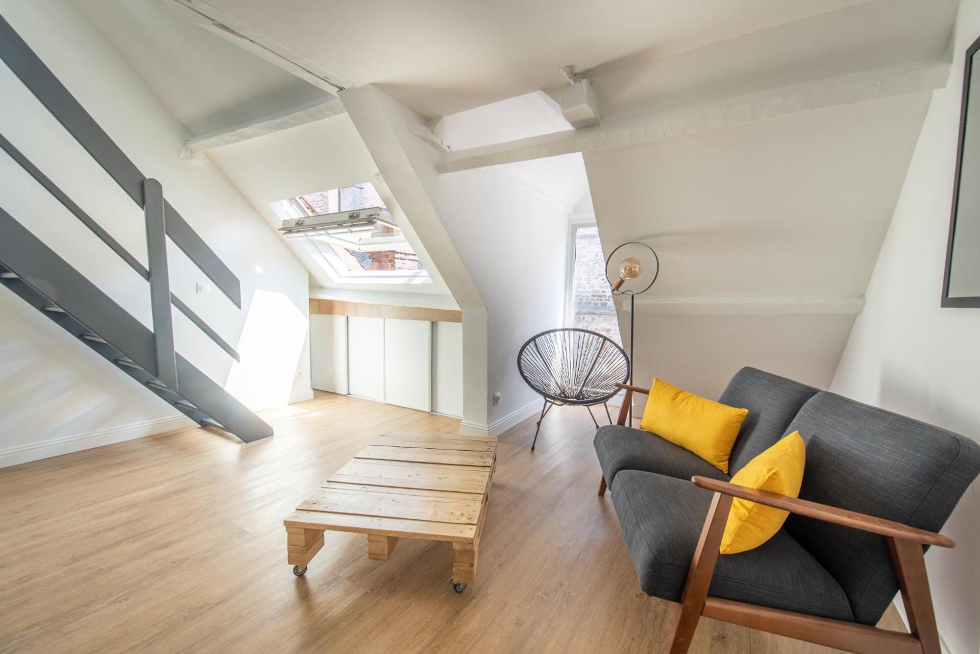 Au Nouveau Boulonnais - 4 Appartements Charmants Pour Couples, Familles Et Groupe D'Amis, Vieille Ville Et Centre Ville De Boulogne Sur Mer Екстер'єр фото